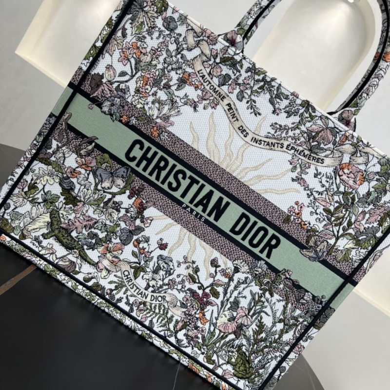 Dior Shopping Bags